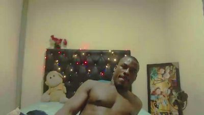tonnyhuge live cam on Cam4