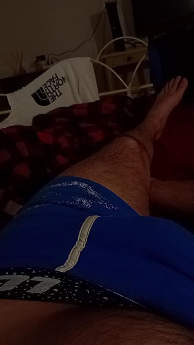tony2594 live cam on Cam4