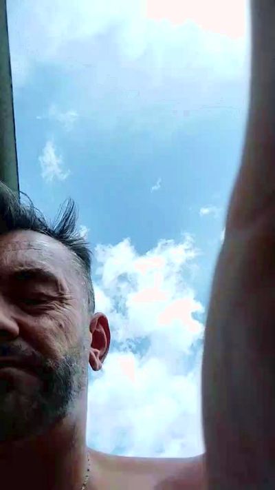 tonye_fun live cam on Cam4