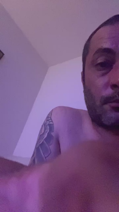 tonysexy live cam on Cam4
