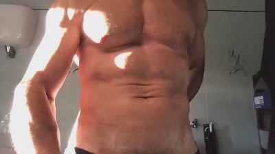 tonyt23 live cam on Cam4