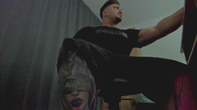 tonywilsons live cam on Cam4