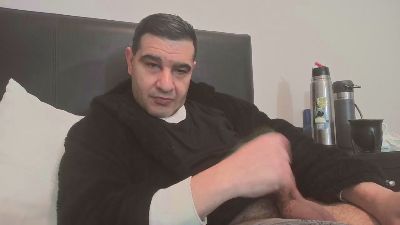 topinho75 live cam on Cam4