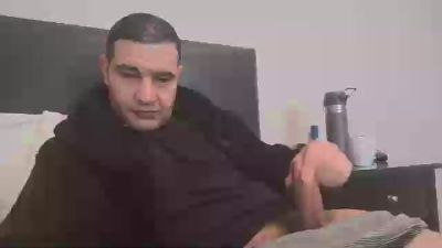 topinho75 live cam on Cam4