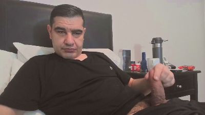 topinho75 live cam on Cam4