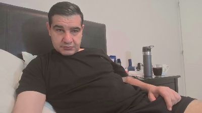 topinho75 live cam on Cam4