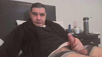 topinho75 live cam on Cam4