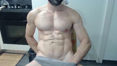 toptrainerr live cam on Cam4