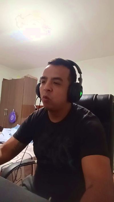 toretorf live cam on Cam4