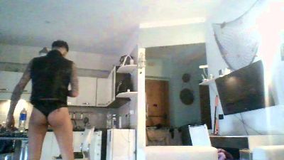 torinesebadboy live cam on Cam4