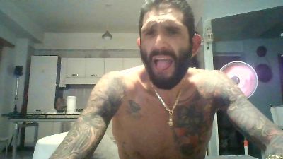 torinesebadboy live cam on Cam4