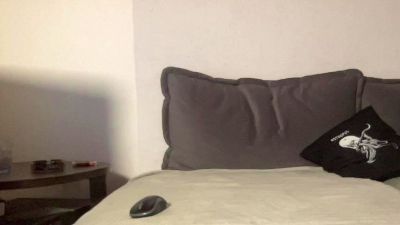 toronto81 live cam on Cam4