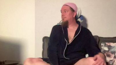 toronto81 live cam on Cam4