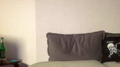 toronto81 live cam on Cam4