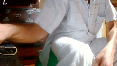 toshi603 live cam on Cam4
