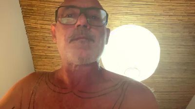 toto1212 live cam on Cam4