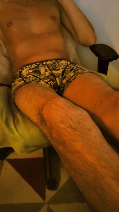 toutfoulcamp live cam on Cam4