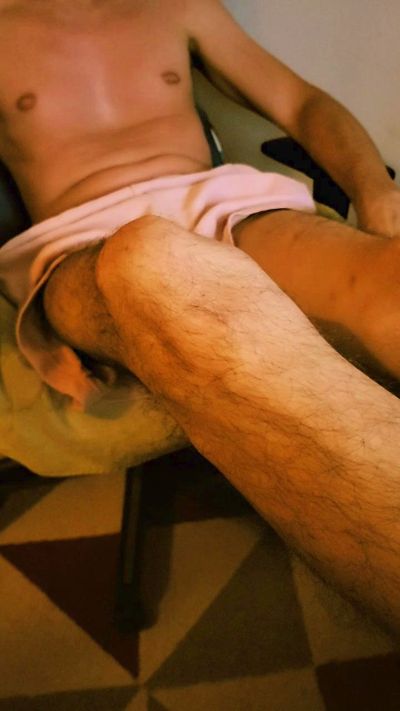 toutfoulcamp live cam on Cam4