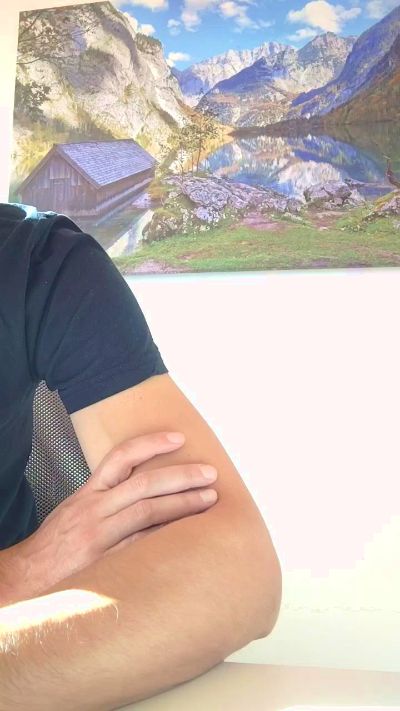 toyboy08 live cam on Cam4