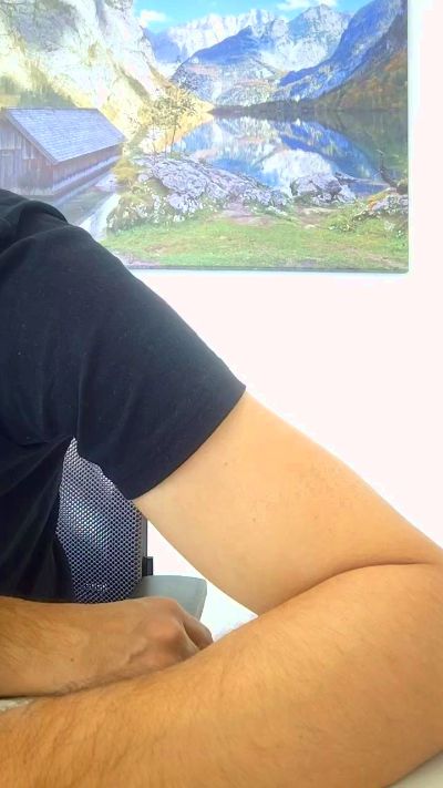 toyboy08 live cam on Cam4