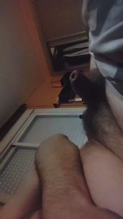 toyyungboy666 来自 西班牙 的 男性 直播摄像头