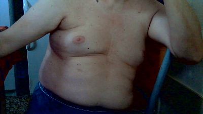 tra20004 live cam on Cam4