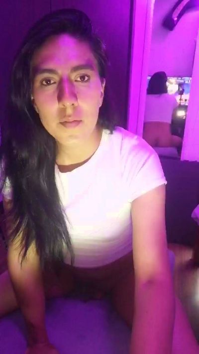 trans_connie live cam on Cam4
