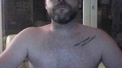 travieso21 live cam on Cam4