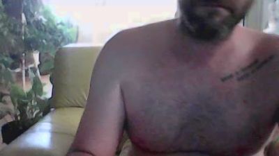 travieso21 live cam on Cam4