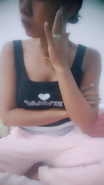 treci1 live cam on Cam4