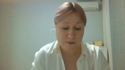 tresbien3 live cam on Cam4