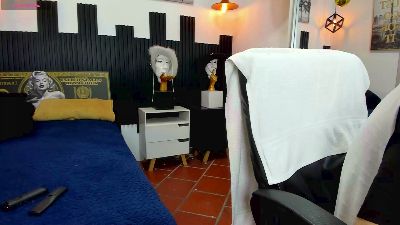 trevor_mob live cam on Cam4