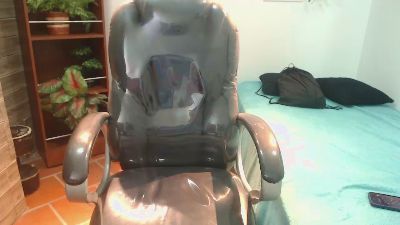 trevor_mob live cam on Cam4