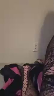 trickzforstickz live cam on Cam4