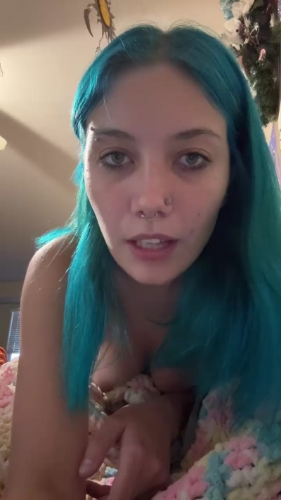 trickzforstickz live cam on Cam4