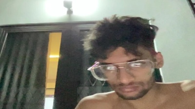trillionreco live cam on Cam4