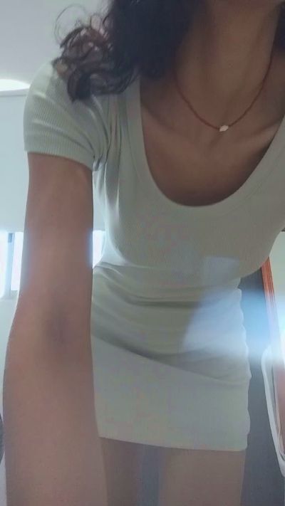 trisha_miller live cam on Cam4