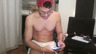 tropicall2 live cam on Cam4