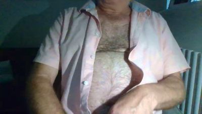 trucker624 live cam on Cam4