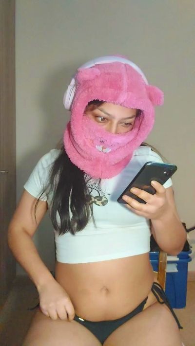 trufitaaa333 live cam on Cam4