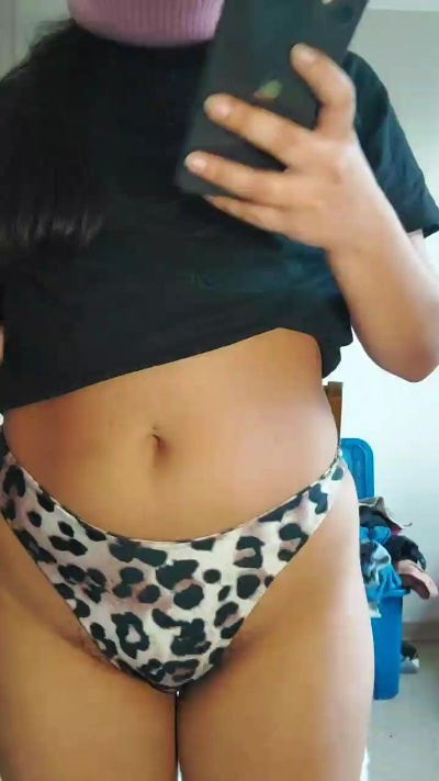 trufitaaa333 live cam on Cam4