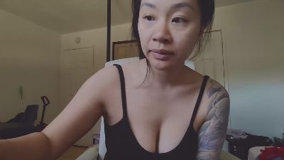 trvnkitty live cam on Cam4