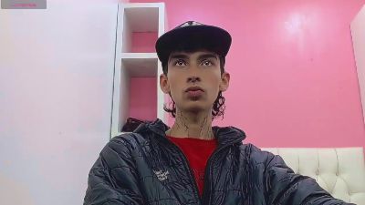 ttimy_x_boy live cam on Cam4