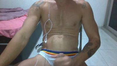 tuan1 live cam on Cam4