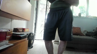 tugitgood2 live cam on Cam4