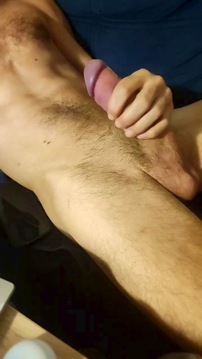 tugranvicio live cam on Cam4