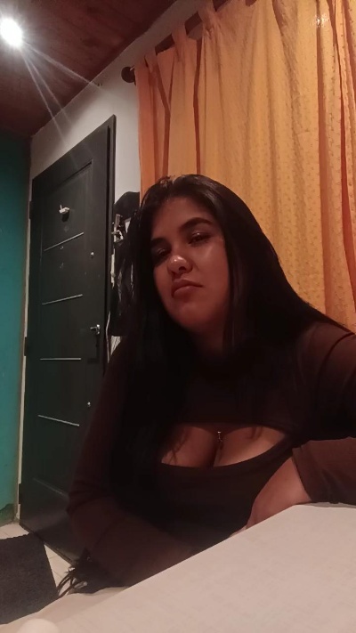 tumorenaxxx live cam on Cam4