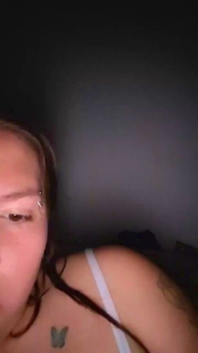 tuputa2 live cam on Cam4
