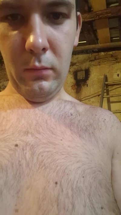 turbo981 live cam on Cam4