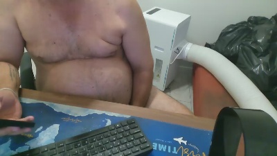 tusigue_del68 live cam on Cam4